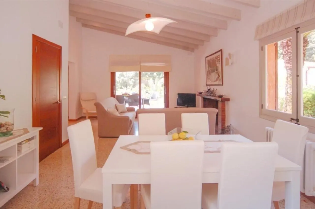 Borrassa Villa Pollenca Spain