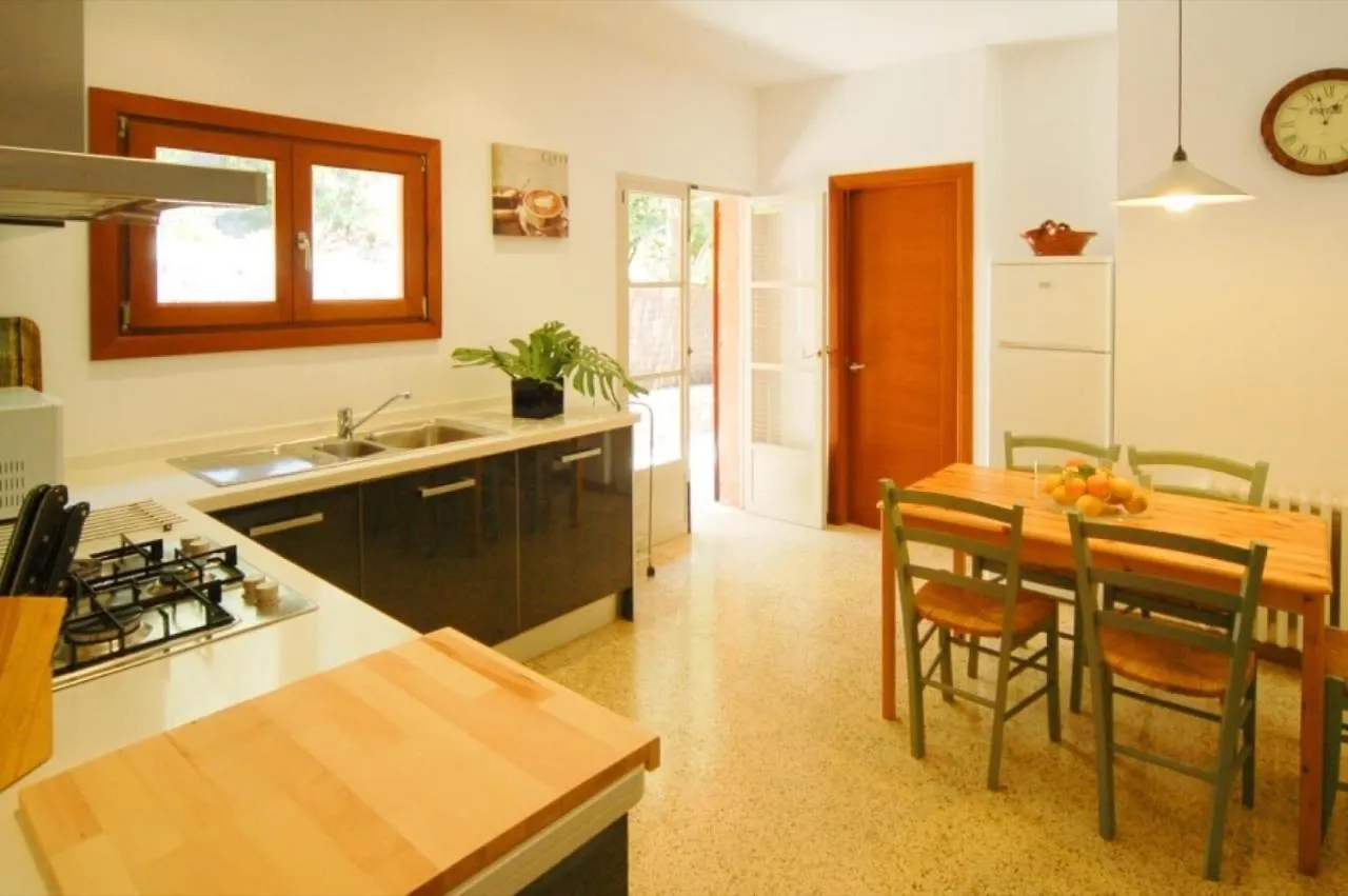Borrassa Villa Pollenca 0*,
